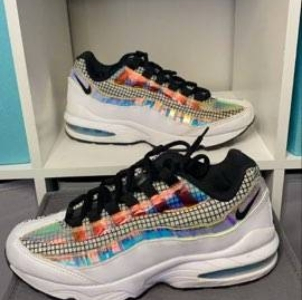 NIKE Air Max